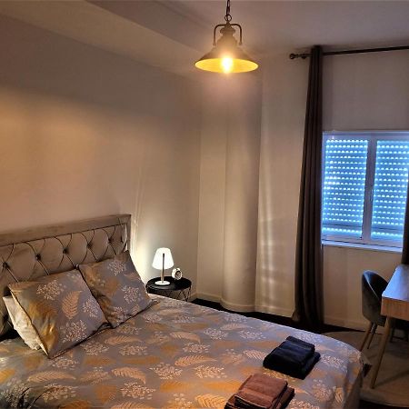 Charm City Center Apt 140M2 & Free Parking Lägenhet Braga Exteriör bild